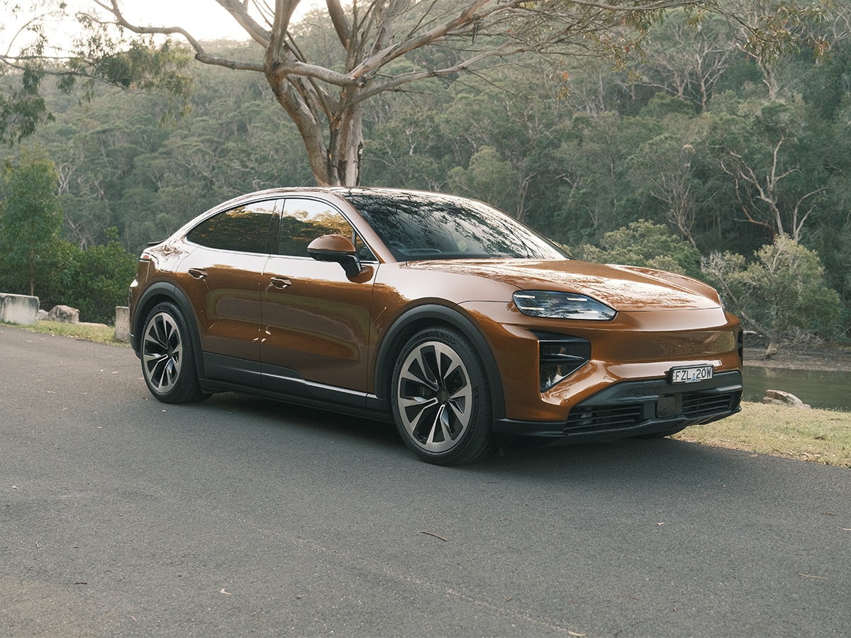 2026 Porsche Cayenne Turbo Electric Review : 1,156 HP Electric Flagship Tested