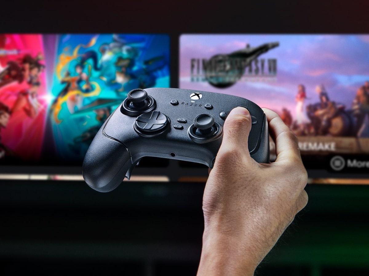 Razer wolverine v4 pro 10